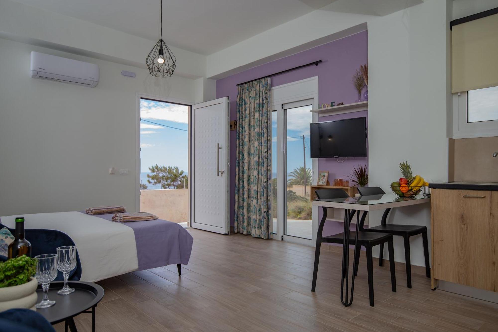 Studio Athena With Panoramic View Of Makrygialos Pilalímata Buitenkant foto